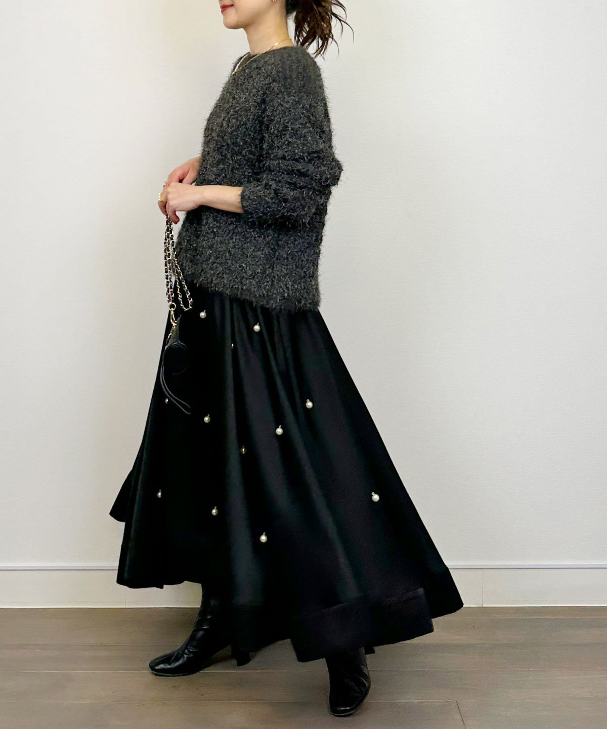 model：H164　着用サイズ：M　チャコールグレー