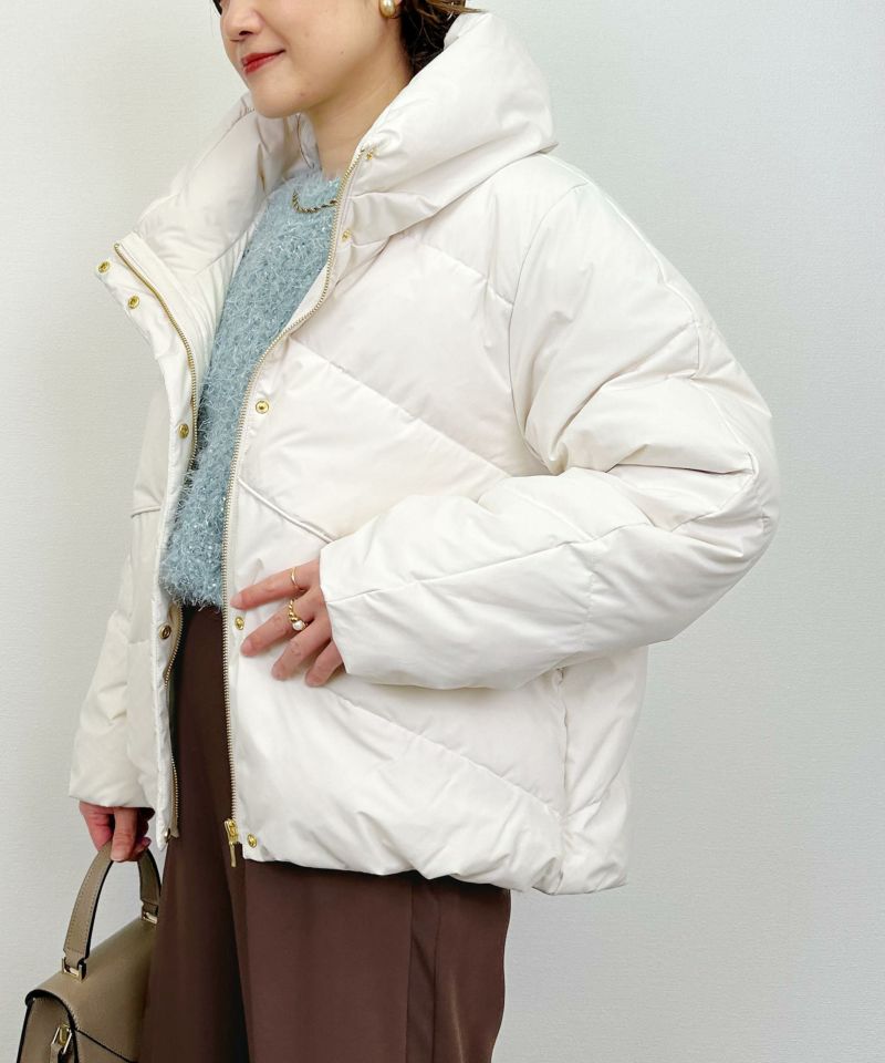 model：H164　着用サイズ：M　アイボリー