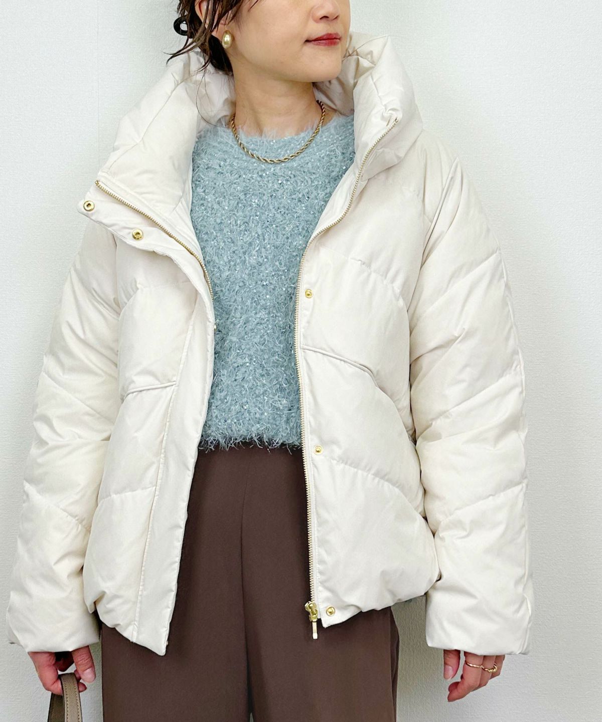 model：H164　着用サイズ：M　アイボリー