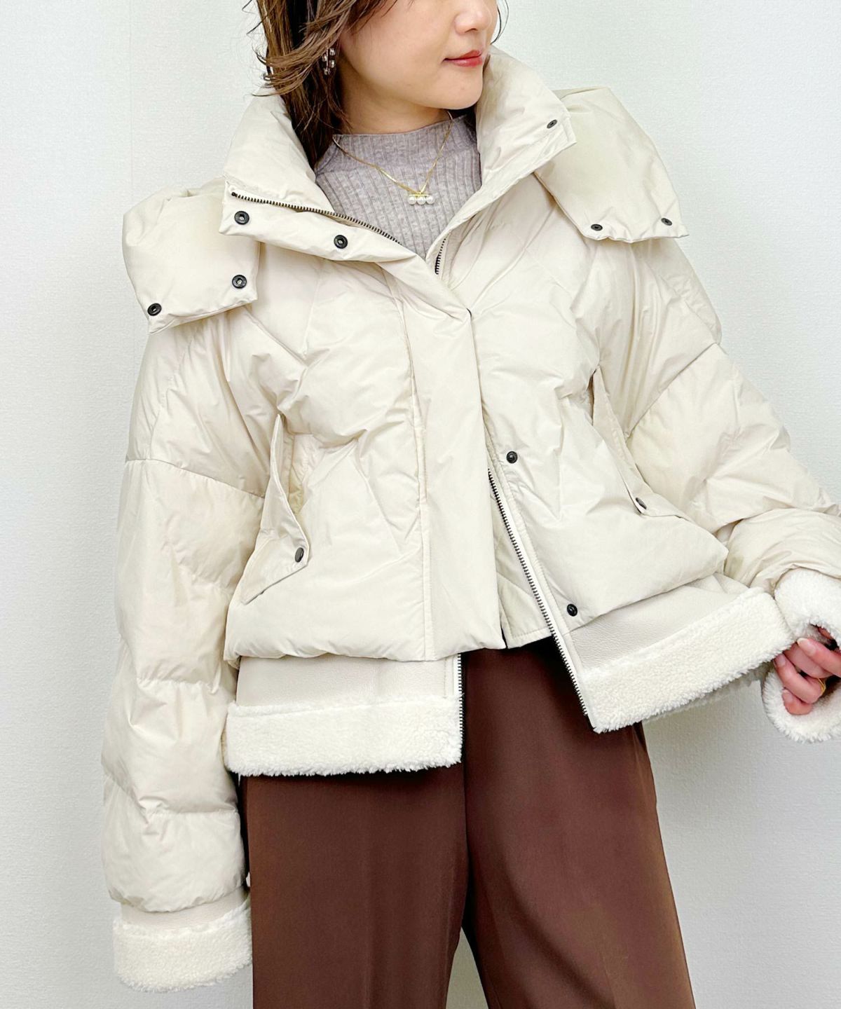 model：H164　着用サイズ：M　オフホワイト