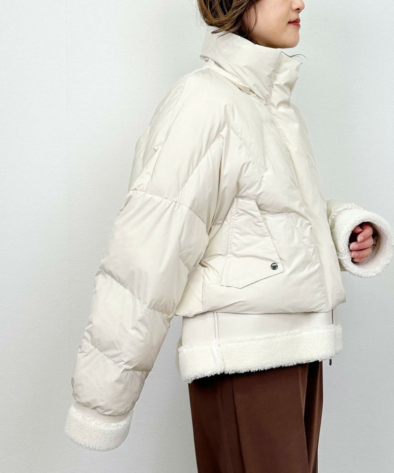 model：H164　着用サイズ：M　オフホワイト　フードなし/裾ドロスト絞った状態