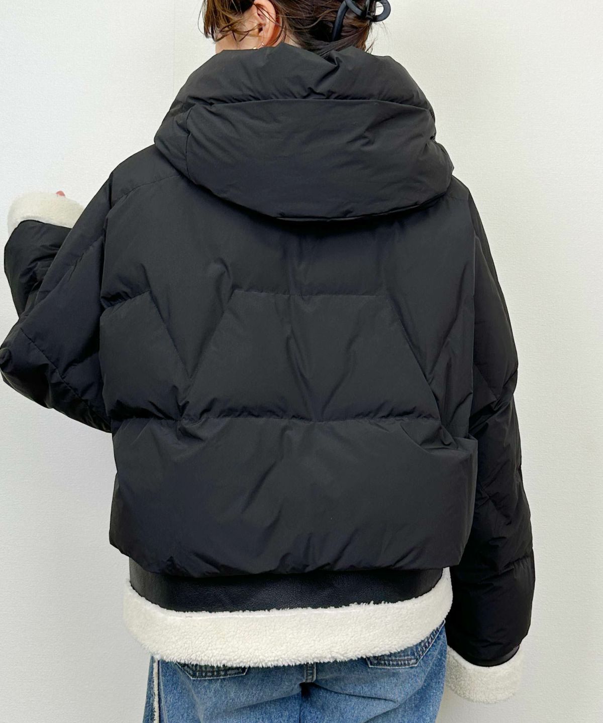 model：H164　着用サイズ：M　ブラック