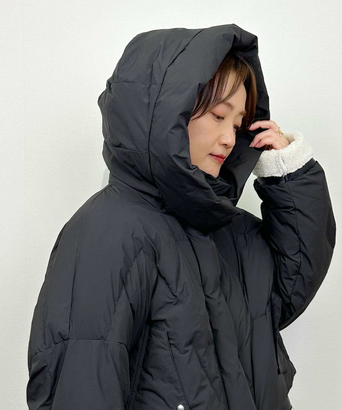 model：H164　着用サイズ：M　ブラック