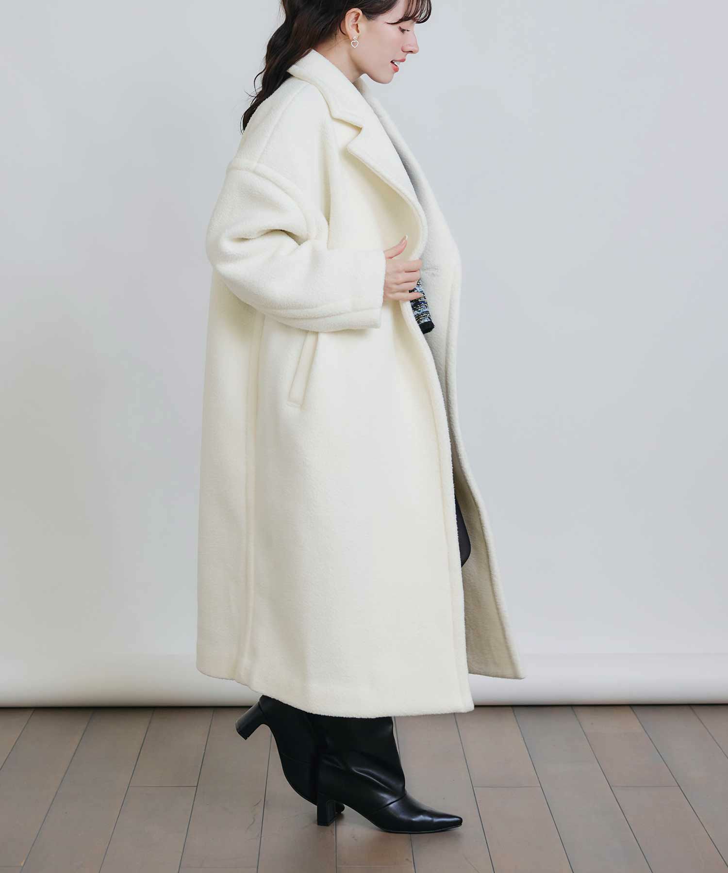 model：H155　着用サイズ：M　オフホワイト