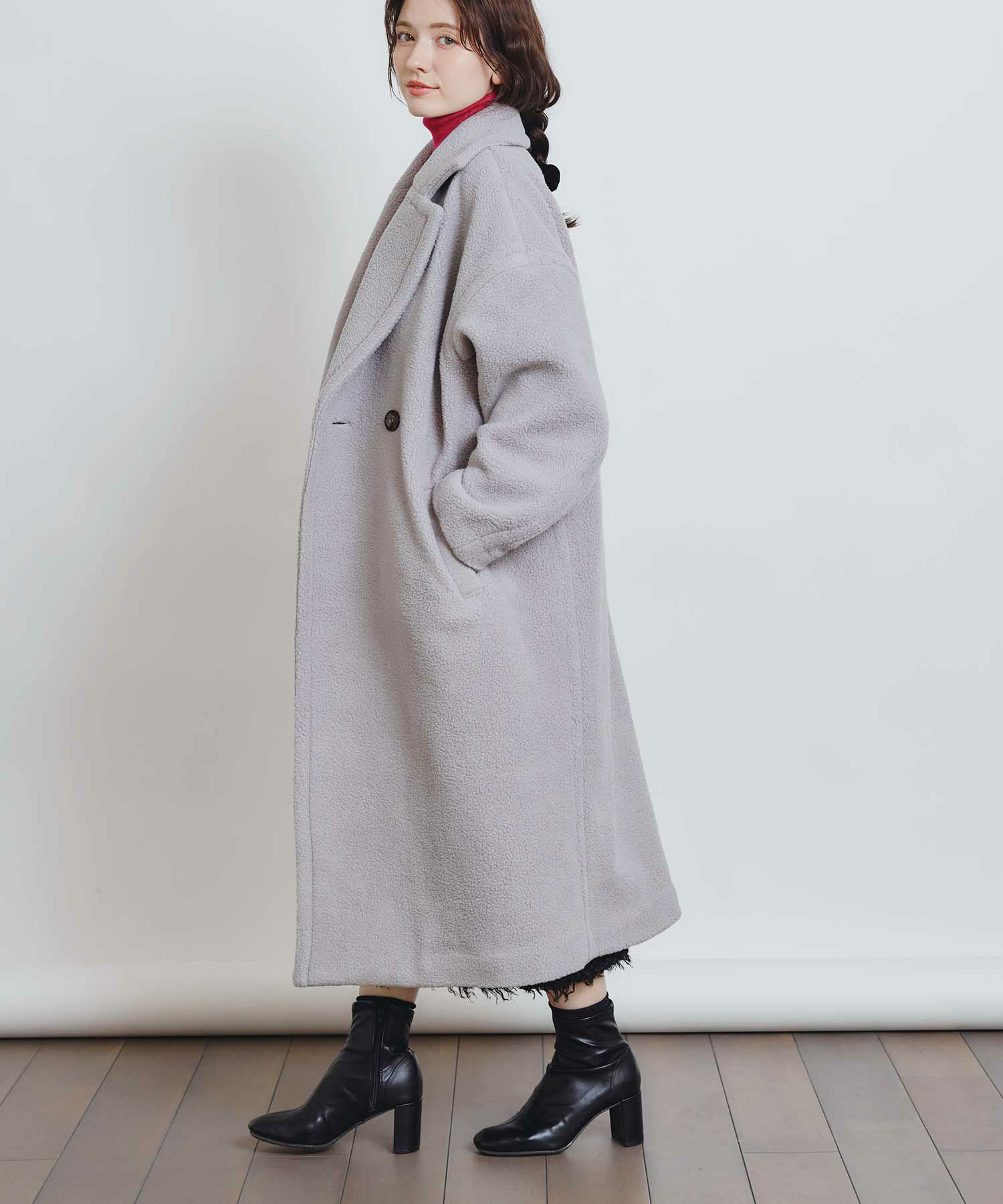 model：H155　着用サイズ：M　ライトグレー