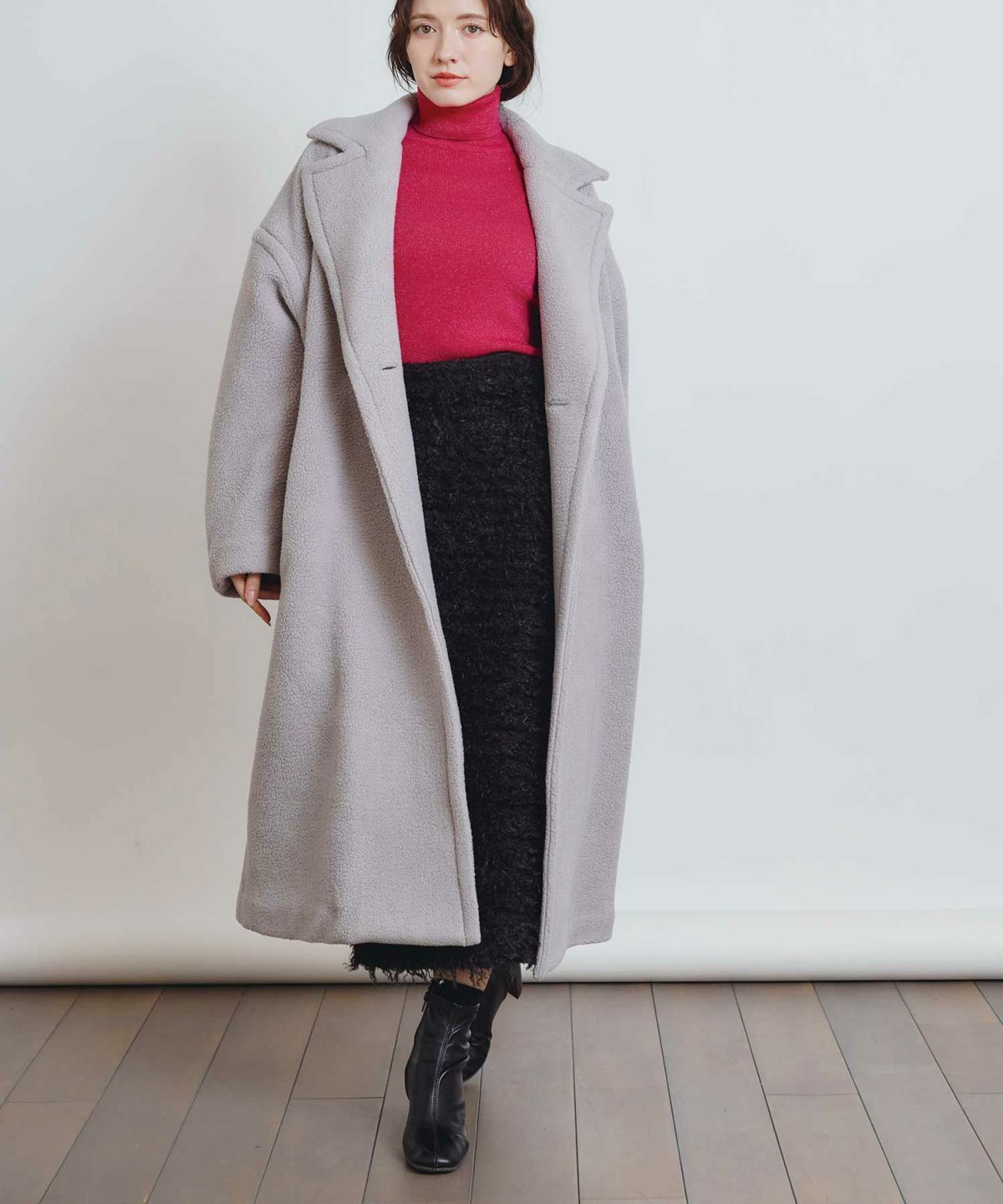 model：H155　着用サイズ：M　ライトグレー