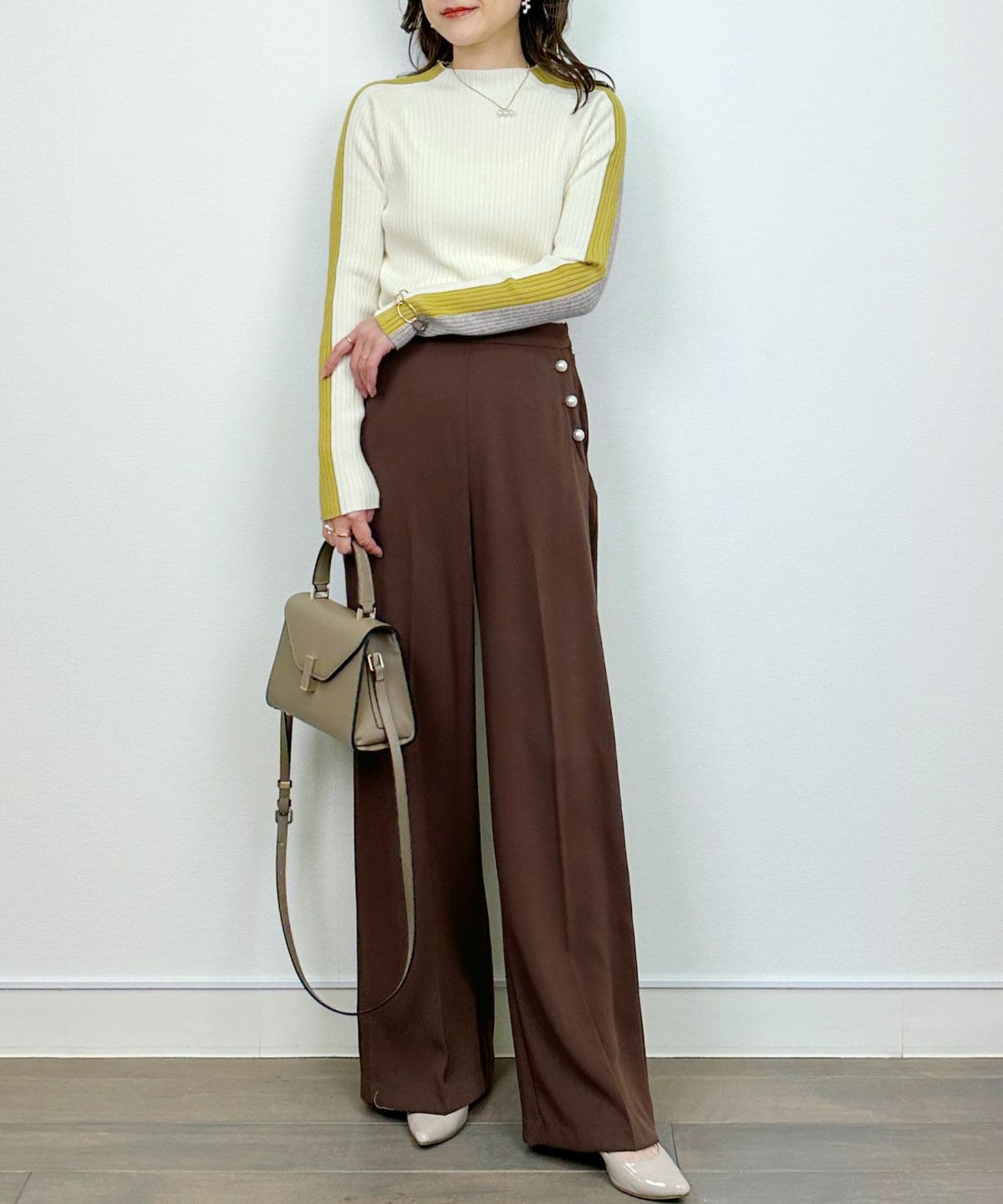 model：H164　着用サイズ：M　アイボリー