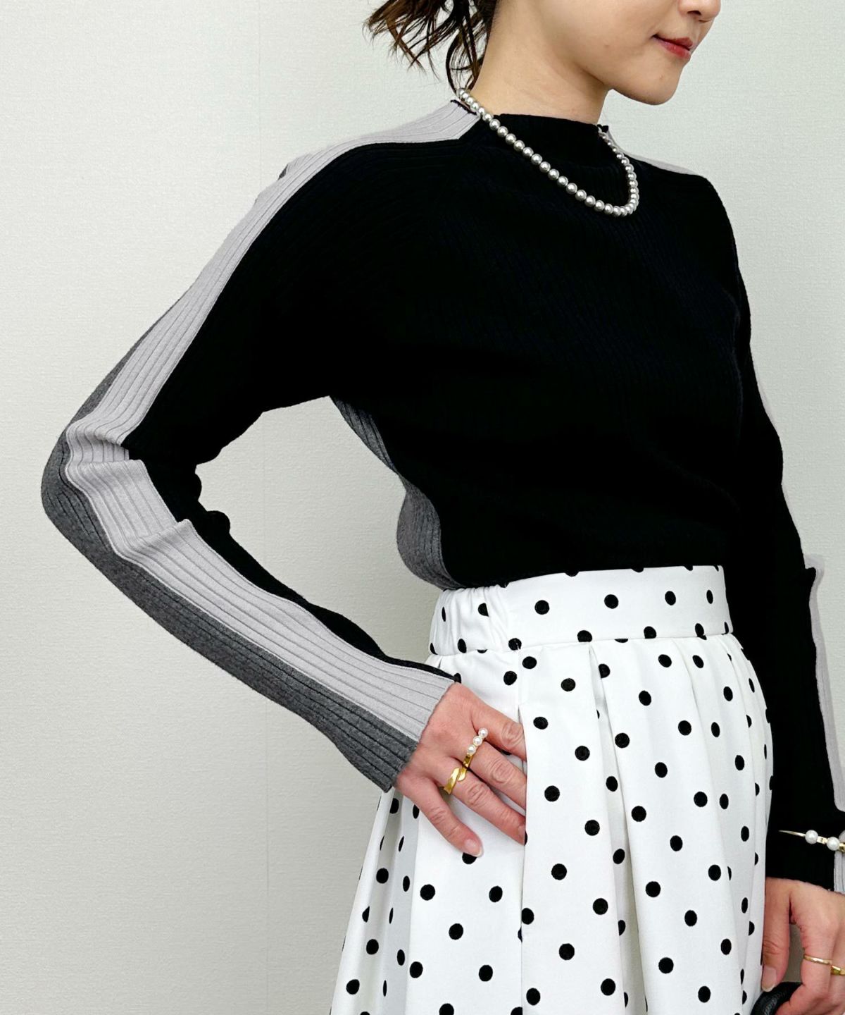 model：H164　着用サイズ：M　ブラック