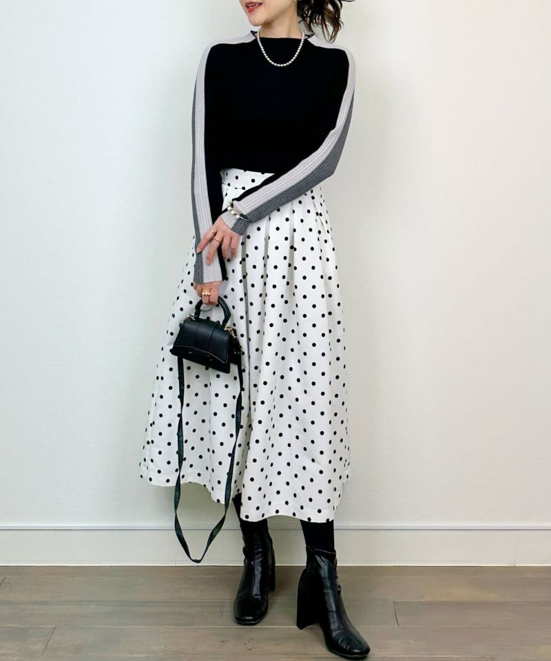 model：H164　着用サイズ：M　ブラック