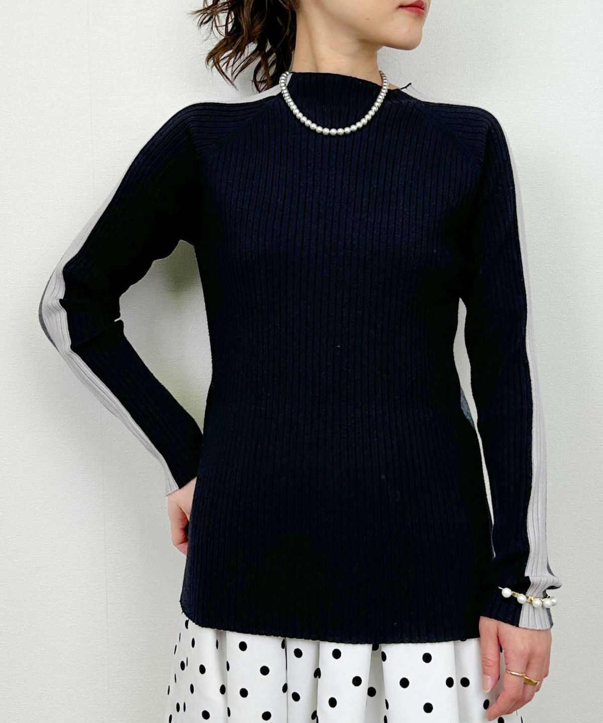 model：H164　着用サイズ：M　ブラック