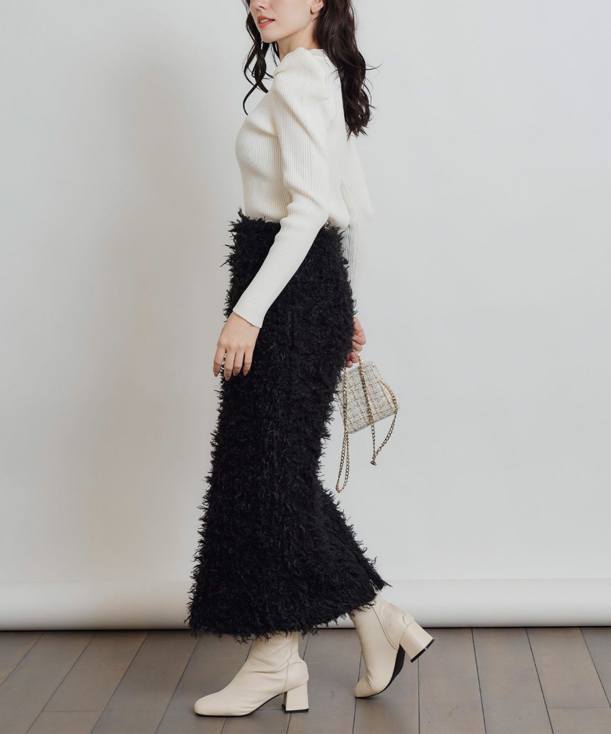 model：H155　着用サイズ：M　ブラック