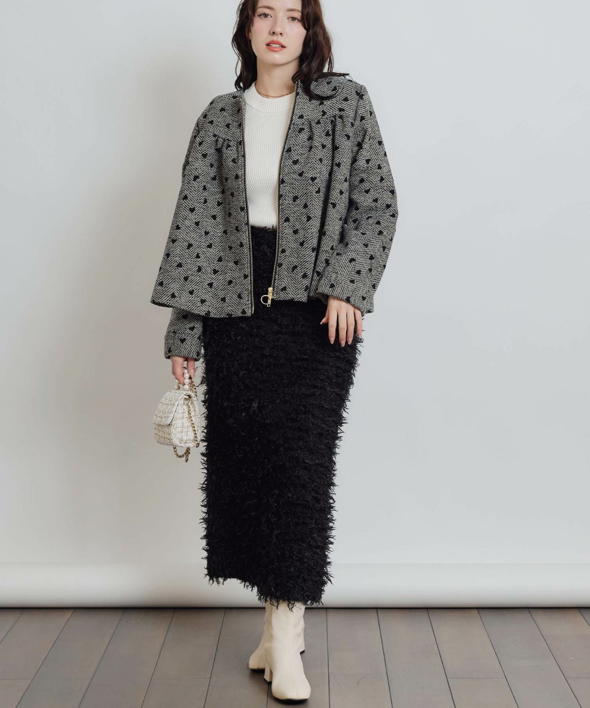 model：H155　着用サイズ：M　ブラック