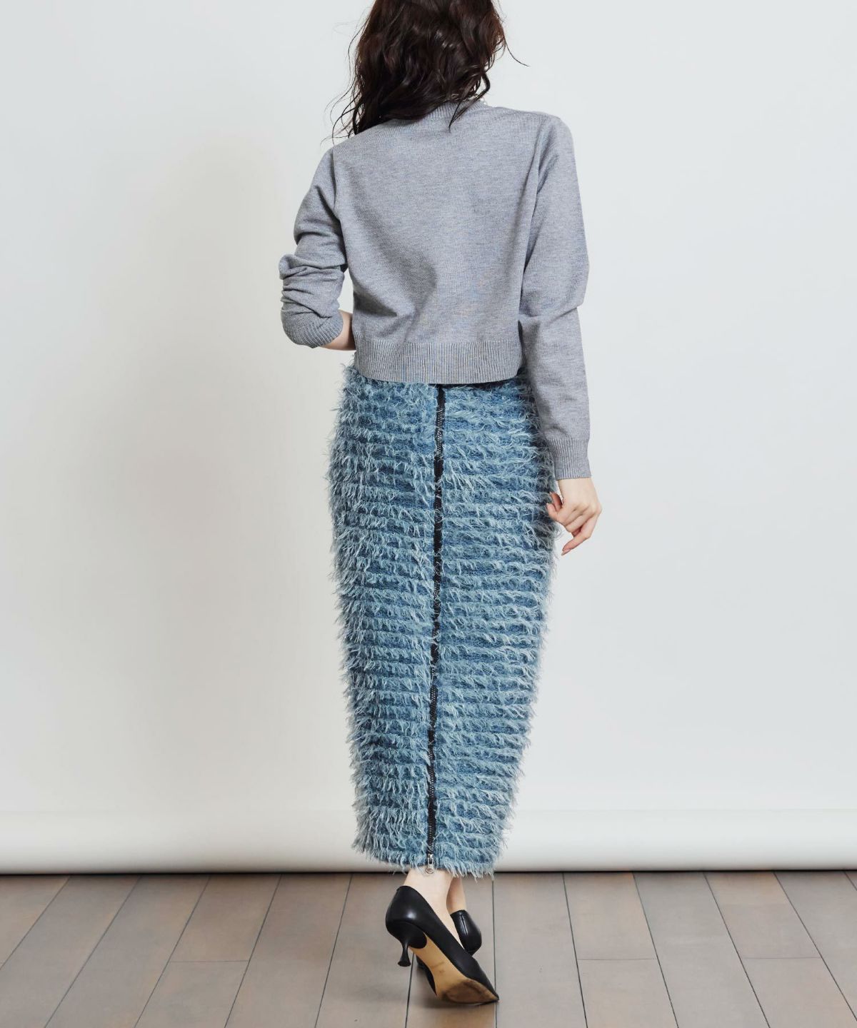 model：H155　着用サイズ：M　ブルー