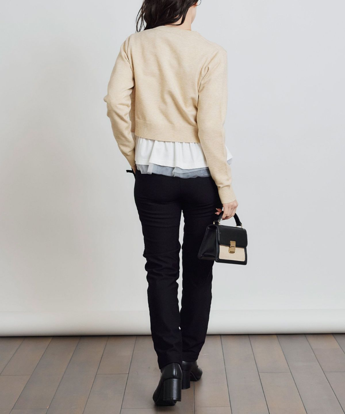 model：H155　着用サイズ：S　ブラック