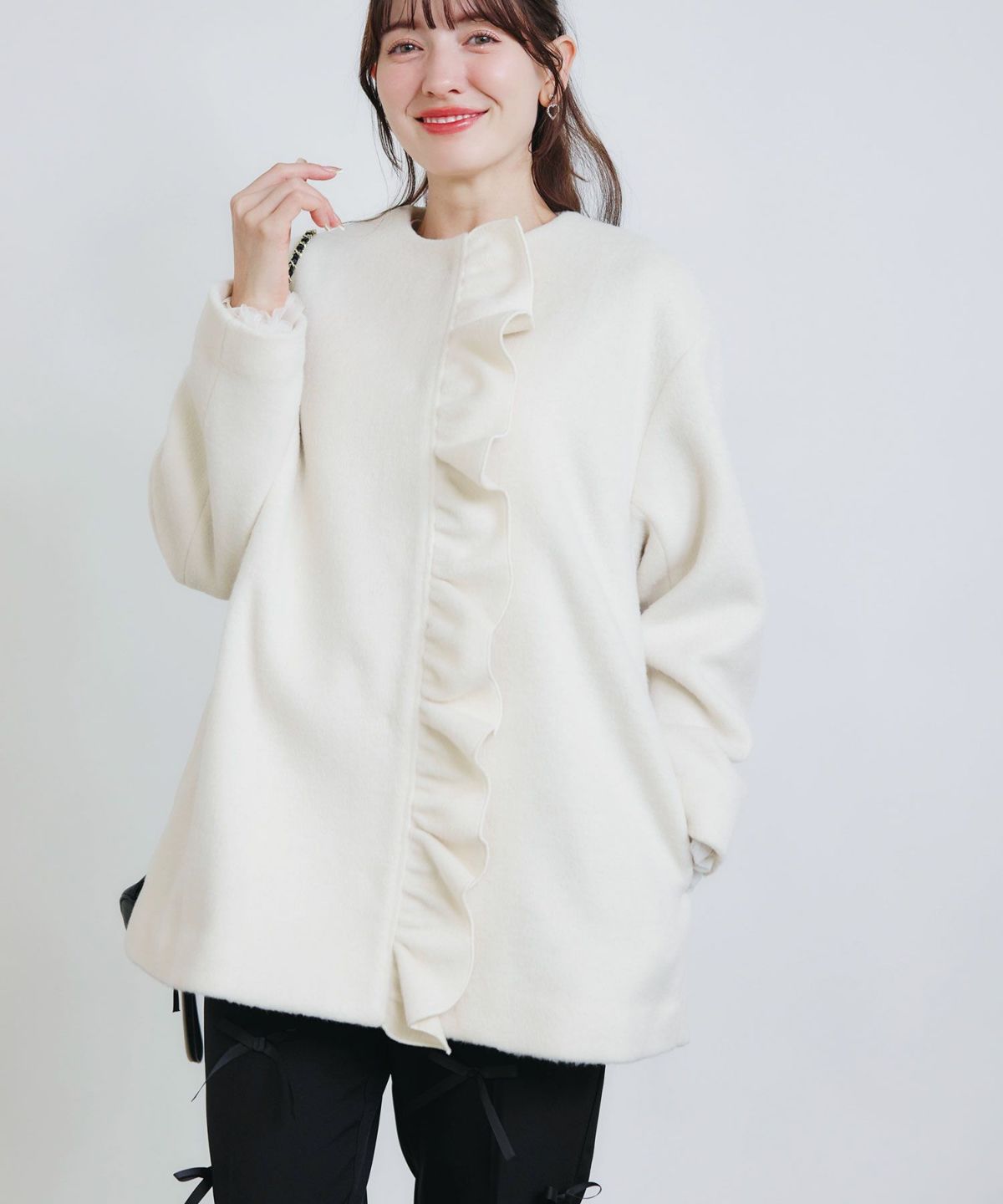 model：H155　着用サイズ：M　オフホワイト