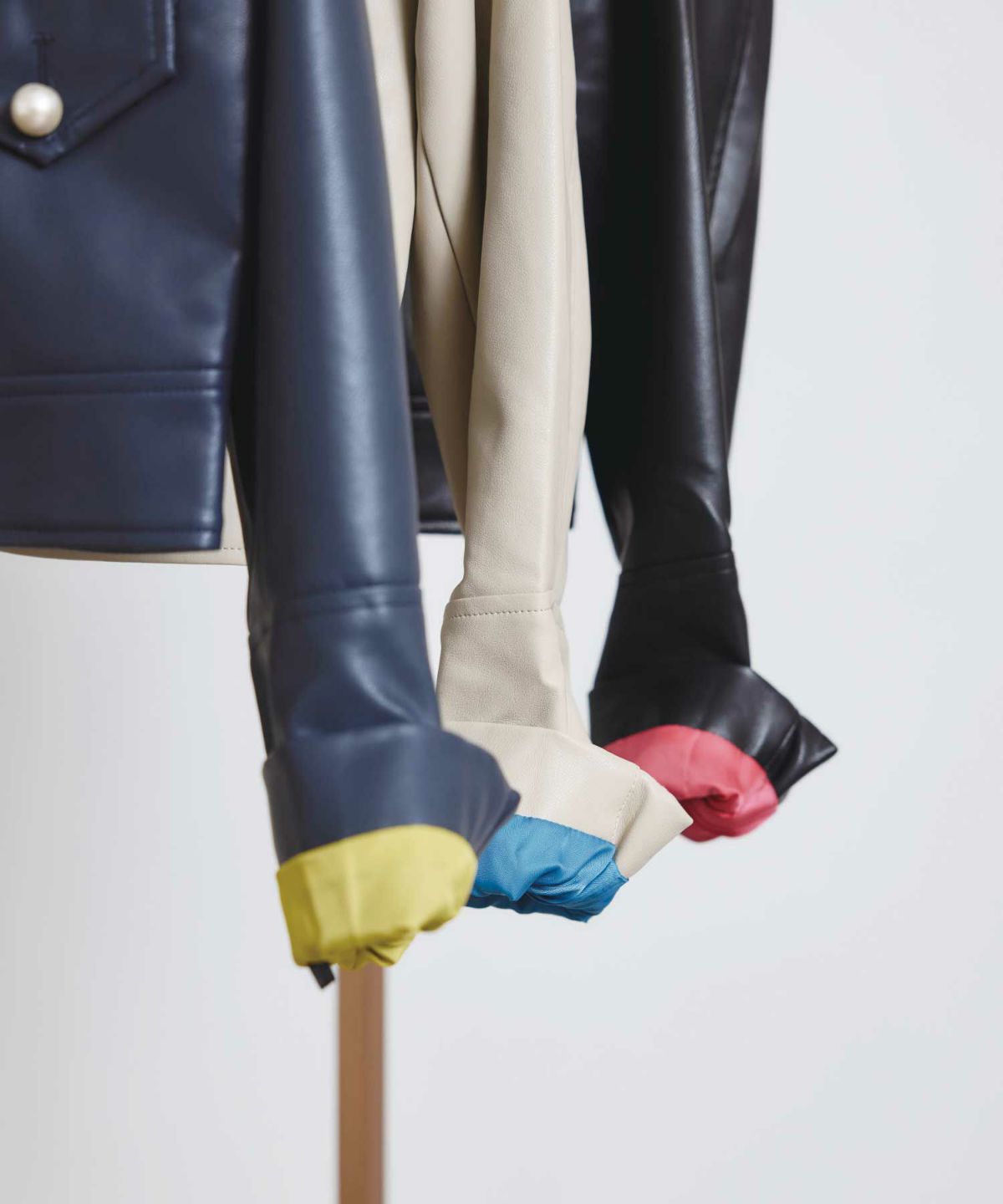 裏地 配色カラー