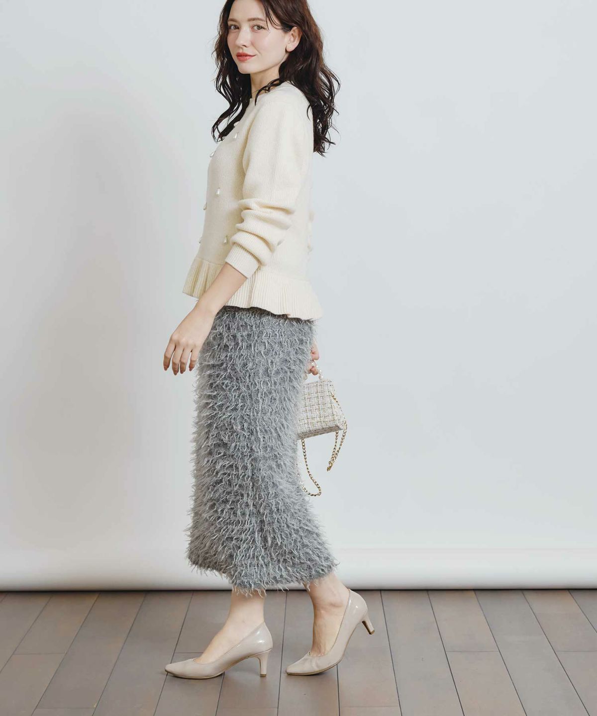 model：H155　着用サイズ：M　オフホワイト