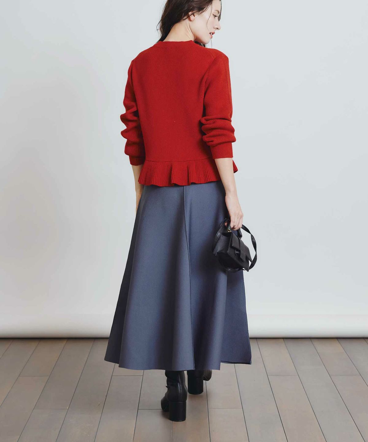 model：H155　着用サイズ：M　レッド