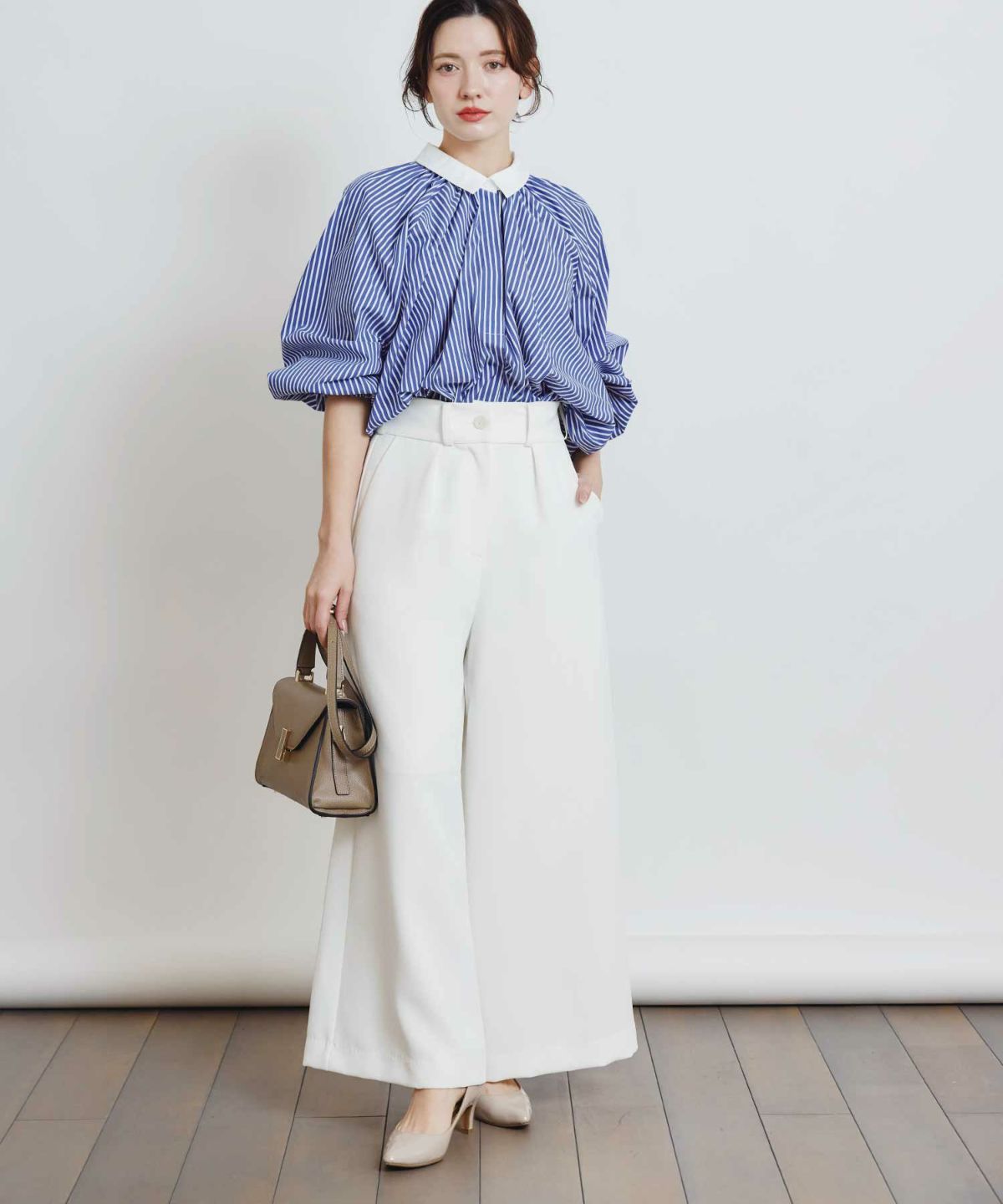 model：H155　着用サイズ：M　ブルー系その他