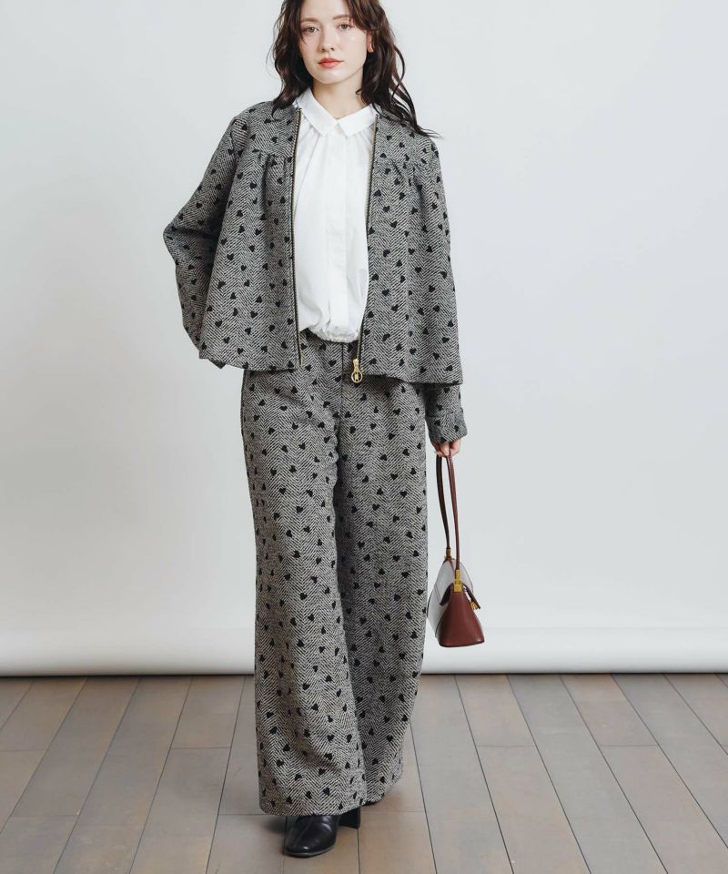 model：H155　着用サイズ：M　オフホワイト