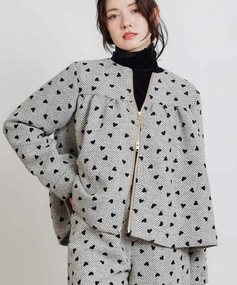 model：H155　着用サイズ：M　ベージュ　セットアップで