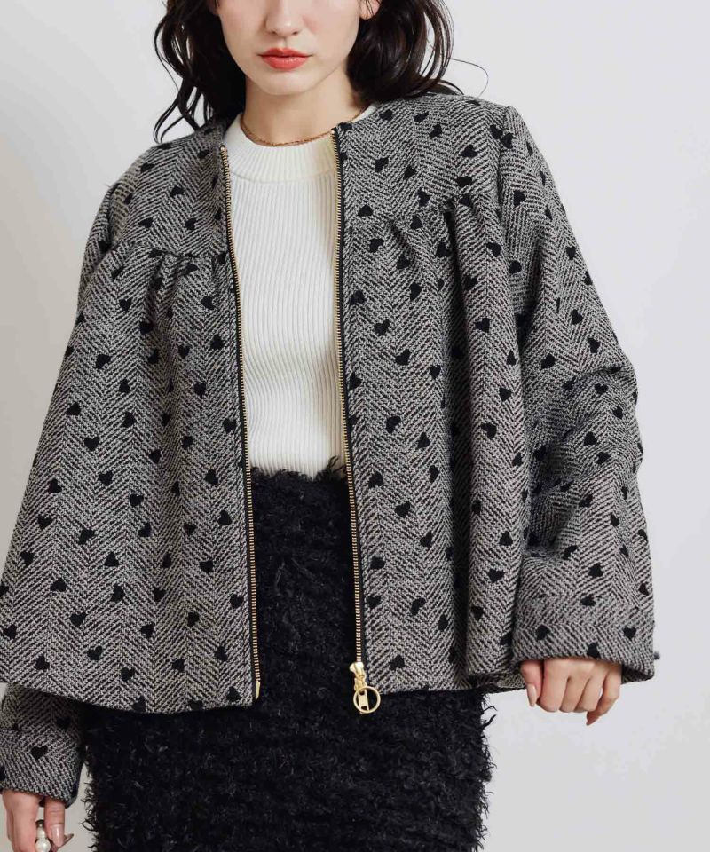 model：H155　着用サイズ：M　モカ