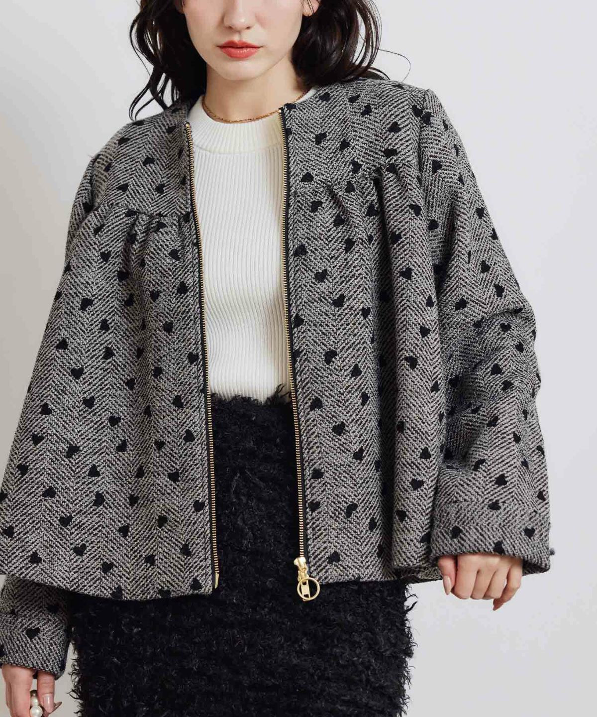 model：H155　着用サイズ：M　モカ