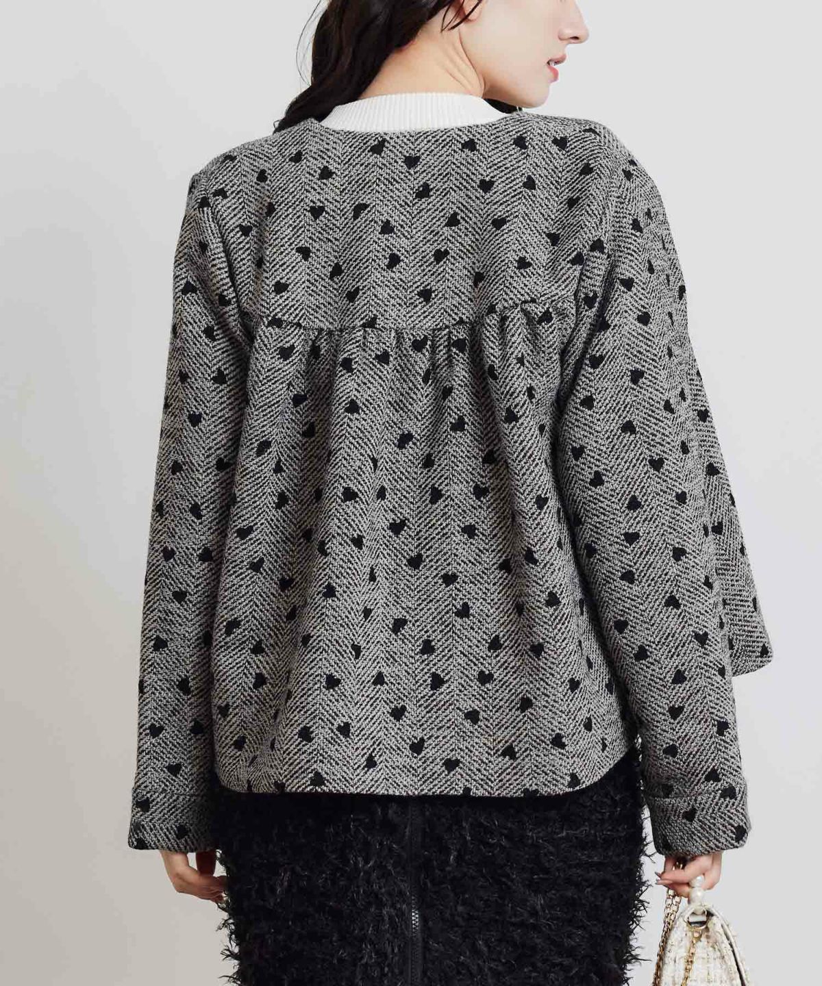 model：H155　着用サイズ：M　モカ