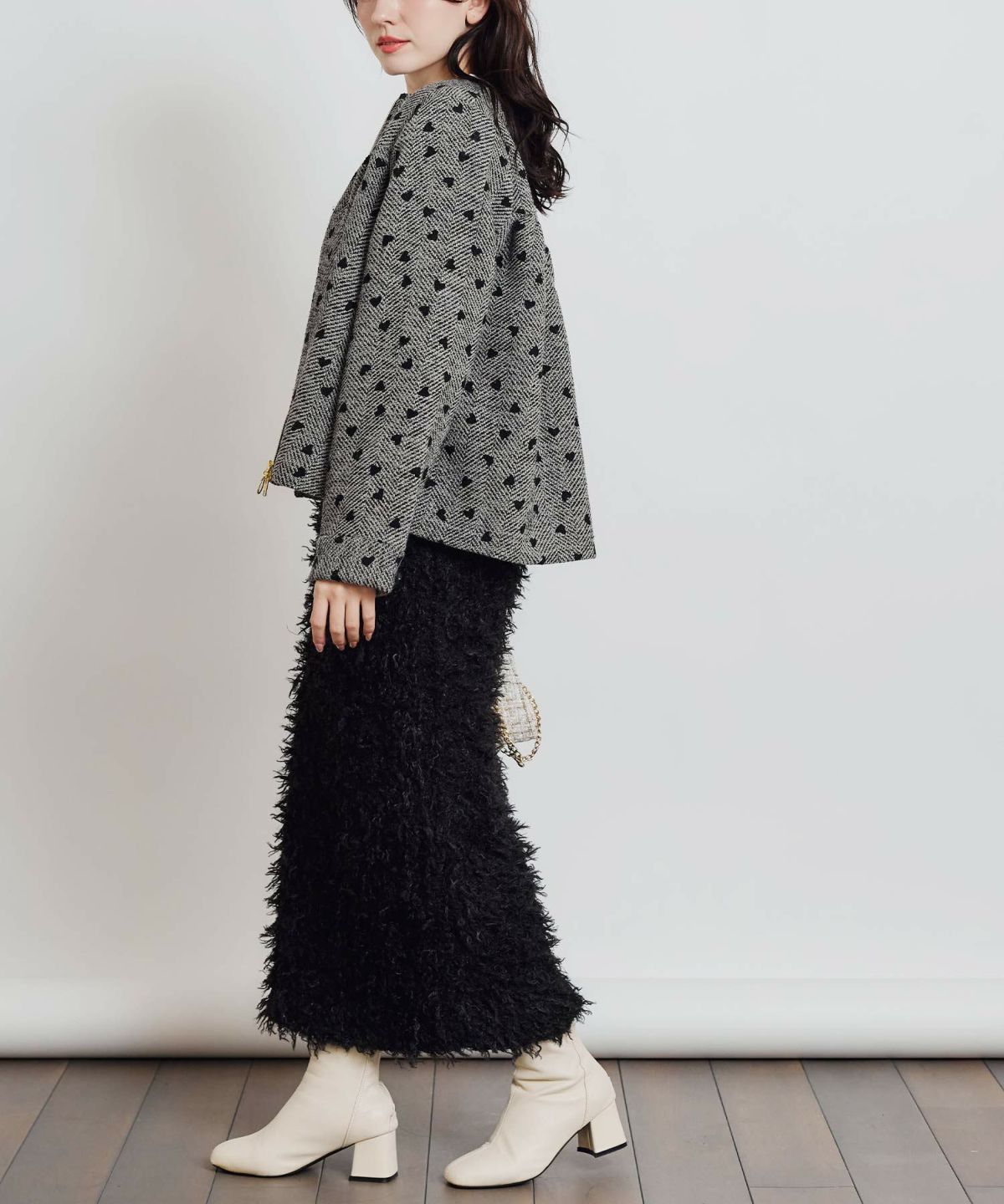 model：H155　着用サイズ：M　モカ