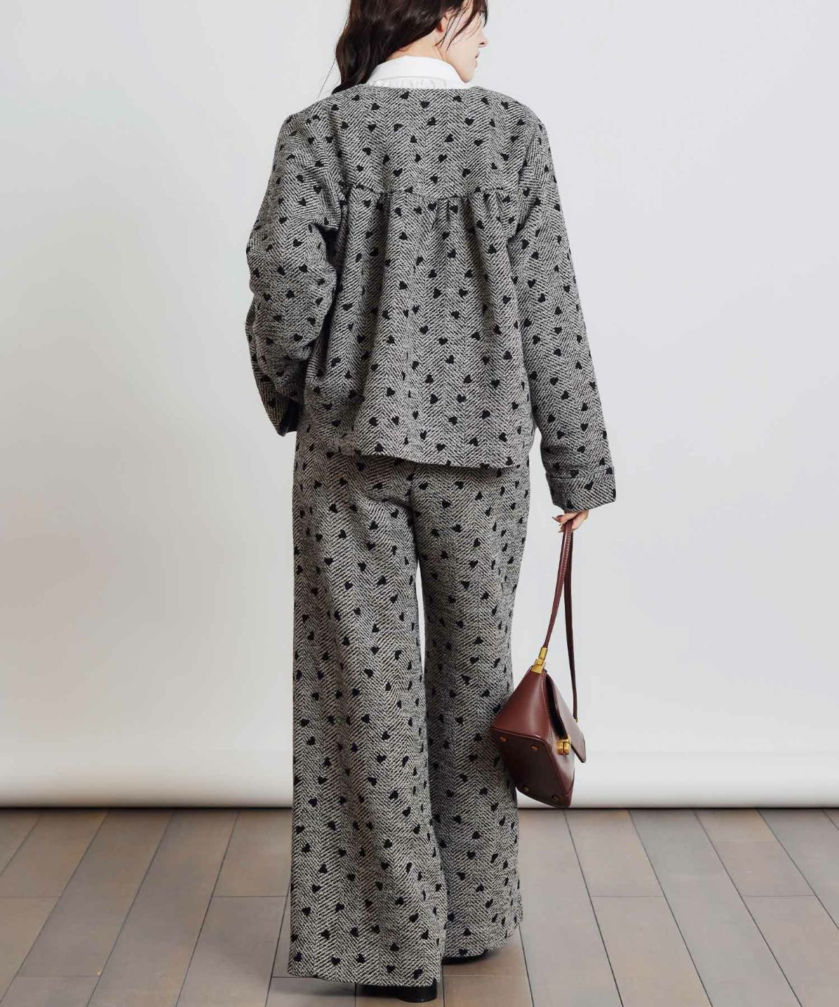 model：H155　着用サイズ：M　モカ　セットアップで