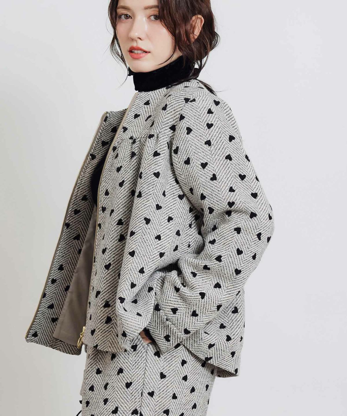 model：H155　着用サイズ：M　ベージュ　セットアップで