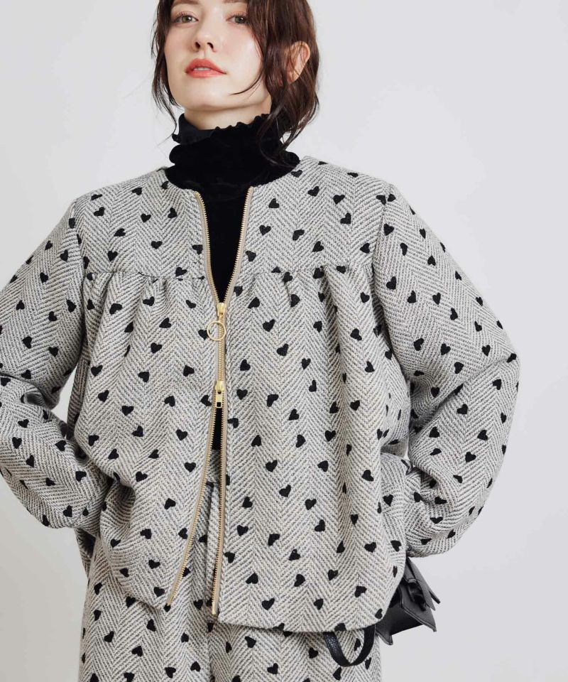 model：H155　着用サイズ：M　ベージュ　セットアップで