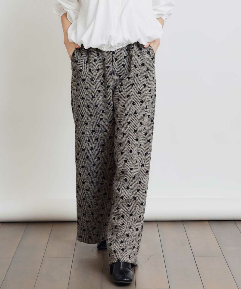 model：H155　着用サイズ：M　モカ