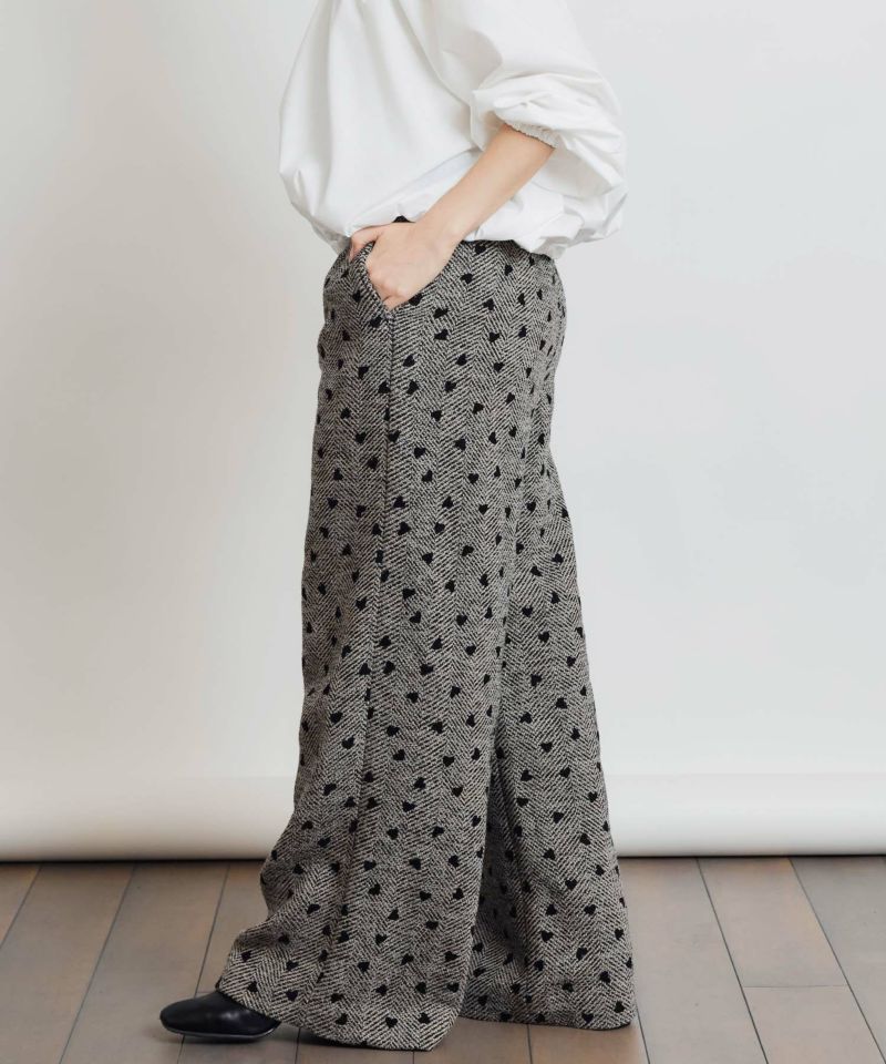 model：H155　着用サイズ：M　モカ