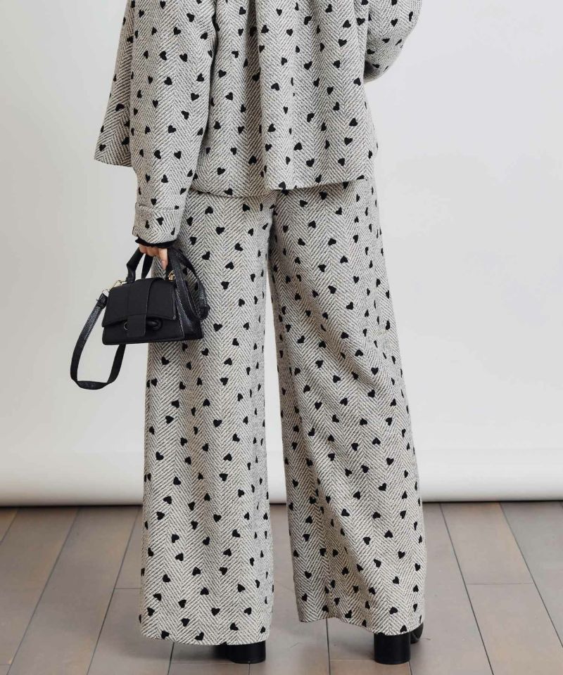 model：H155　着用サイズ：M　ベージュ　セットアップで