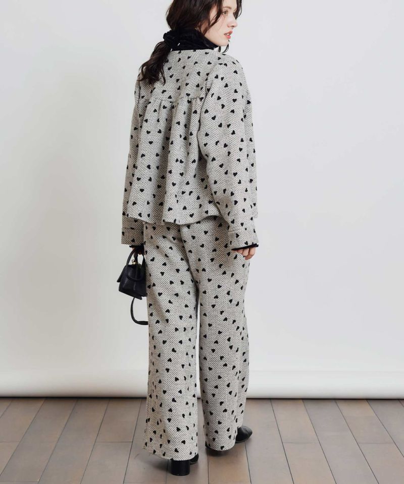 model：H155　着用サイズ：M　ベージュ　セットアップで