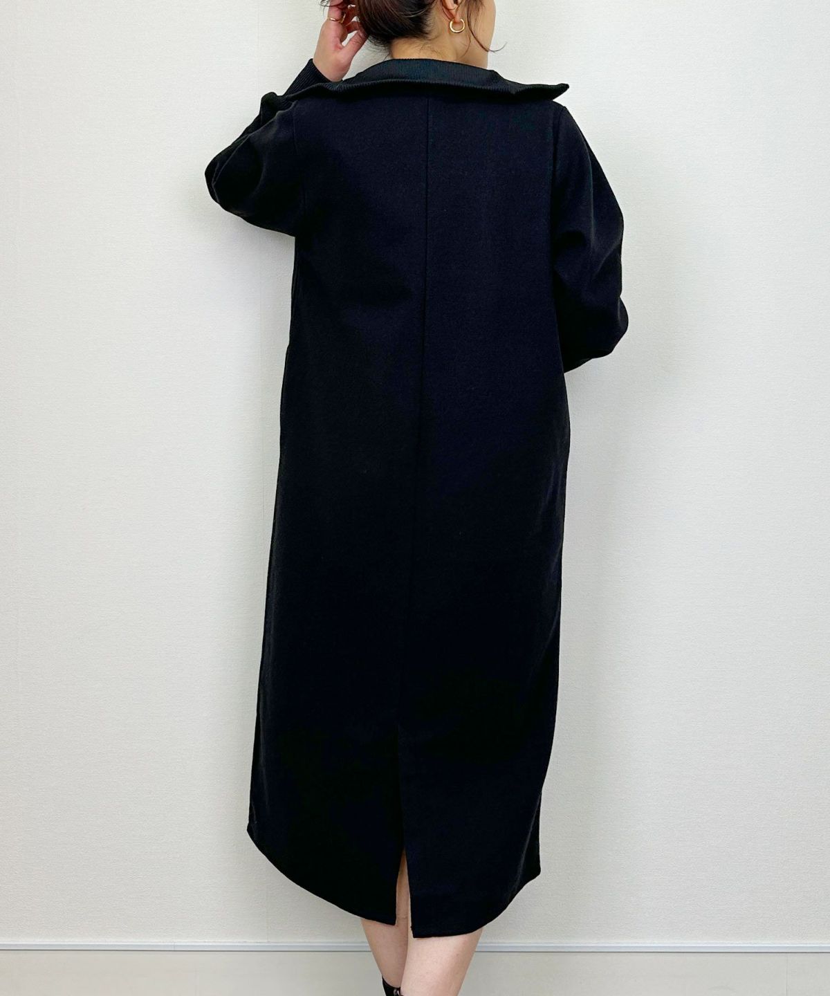 model：H164　着用サイズ：M　ブラック