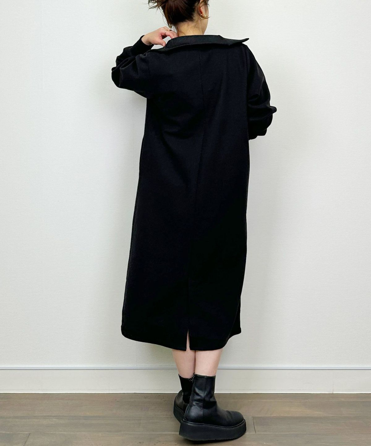 model：H164　着用サイズ：M　ブラック