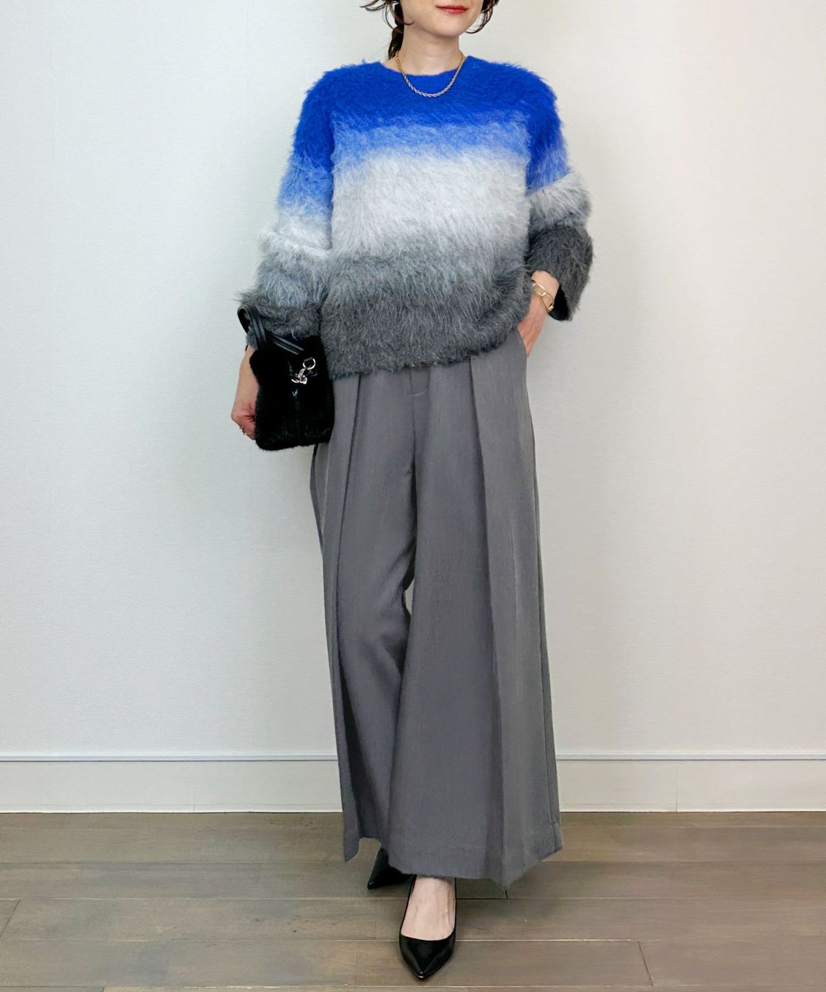 model：H164　着用サイズ：M　ブルー