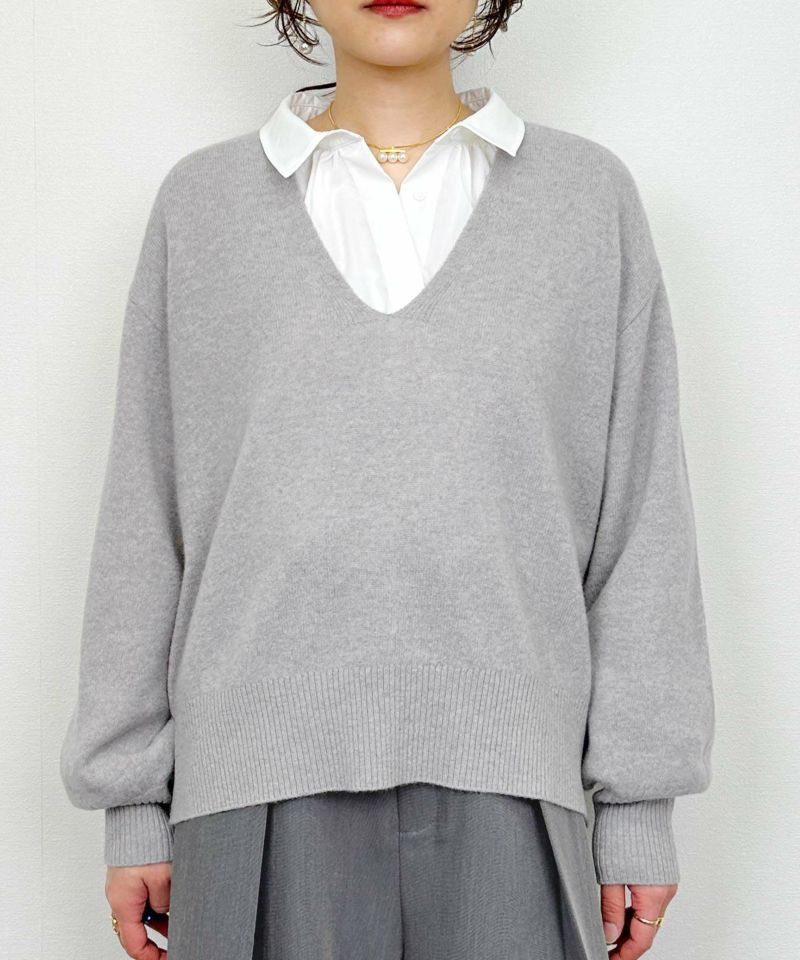 model：H164　着用サイズ：M　グレー