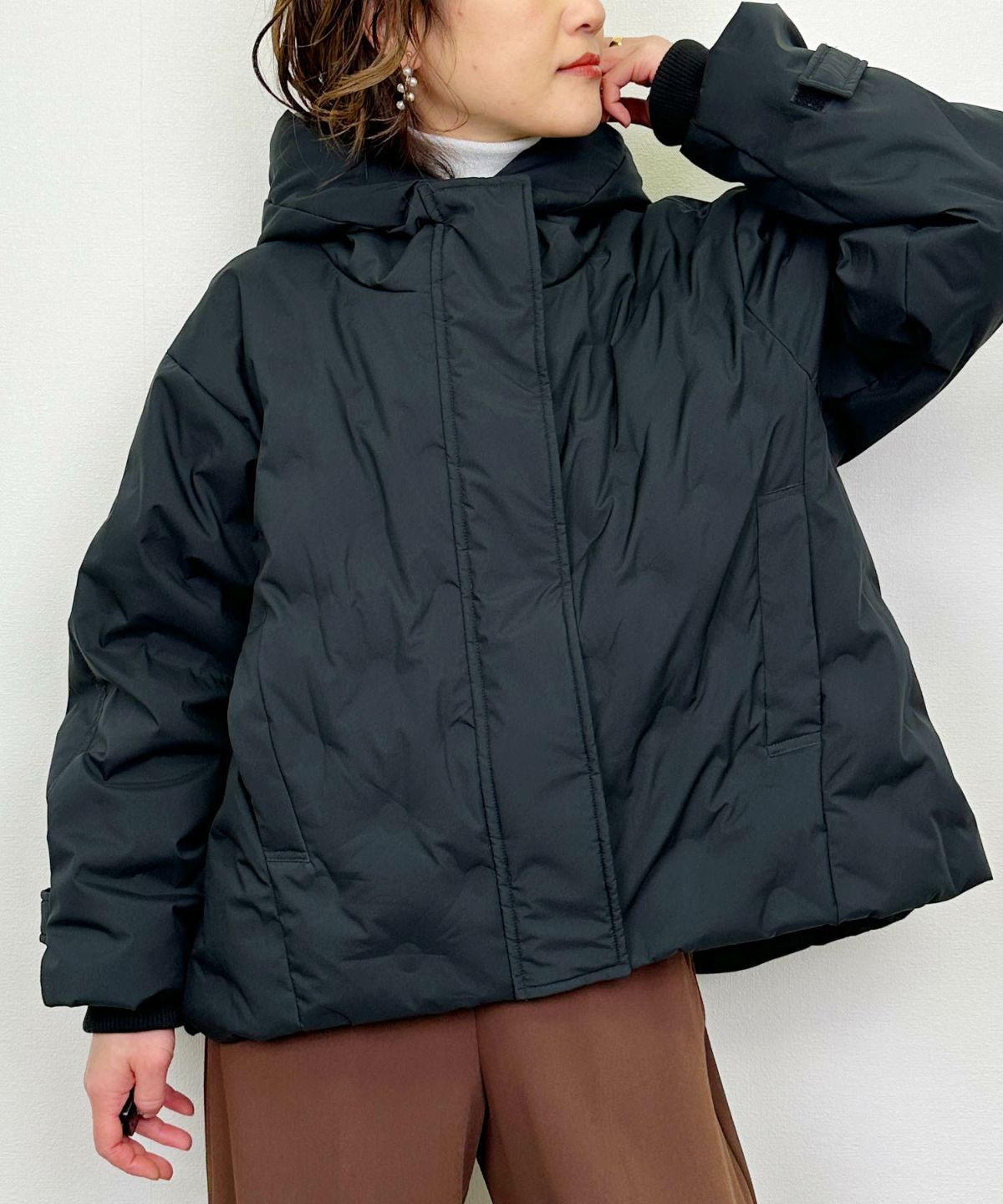 model：H164　着用サイズ：M　ブラック