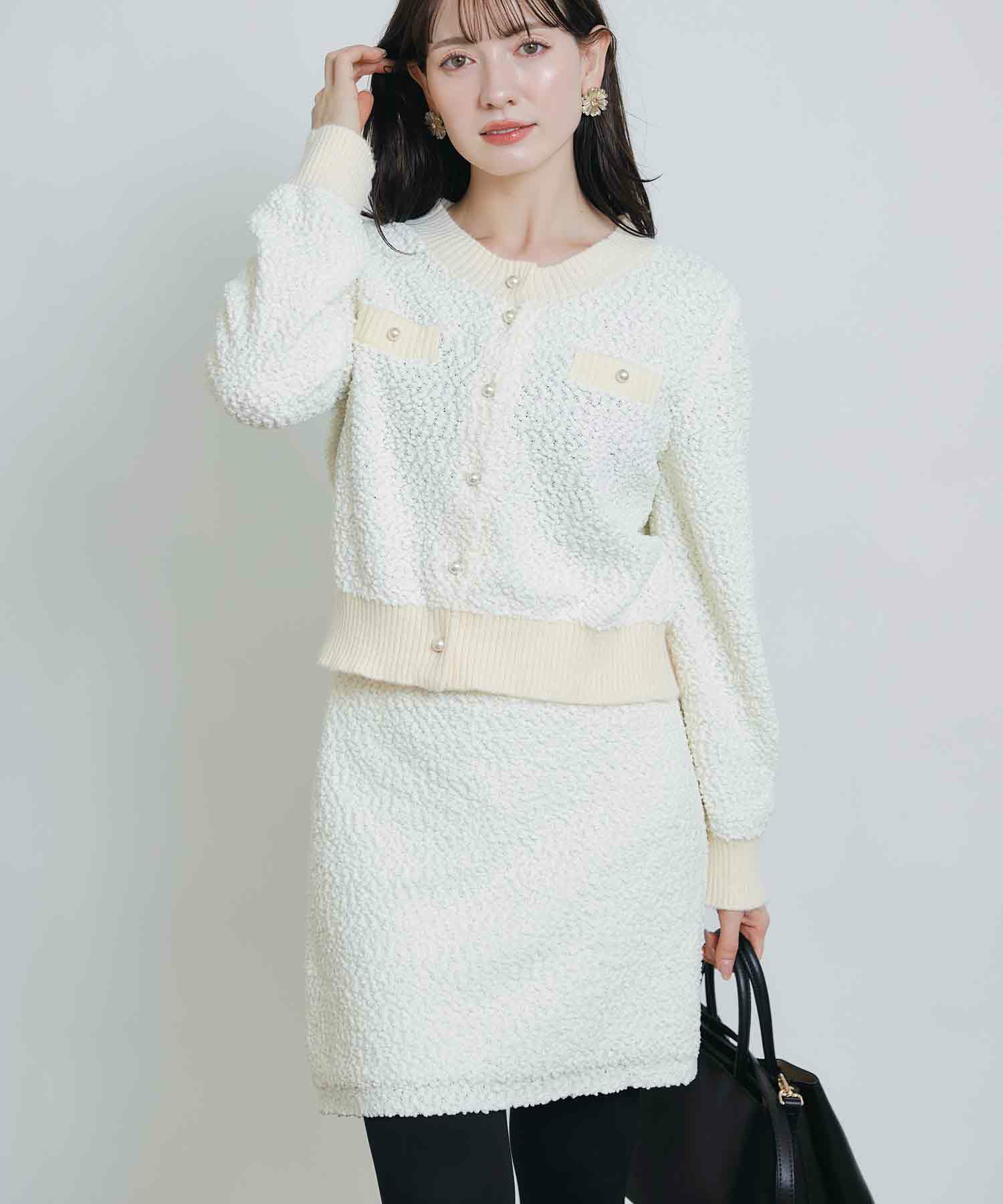 model：H155　着用サイズ：M　オフホワイト　セットアップ