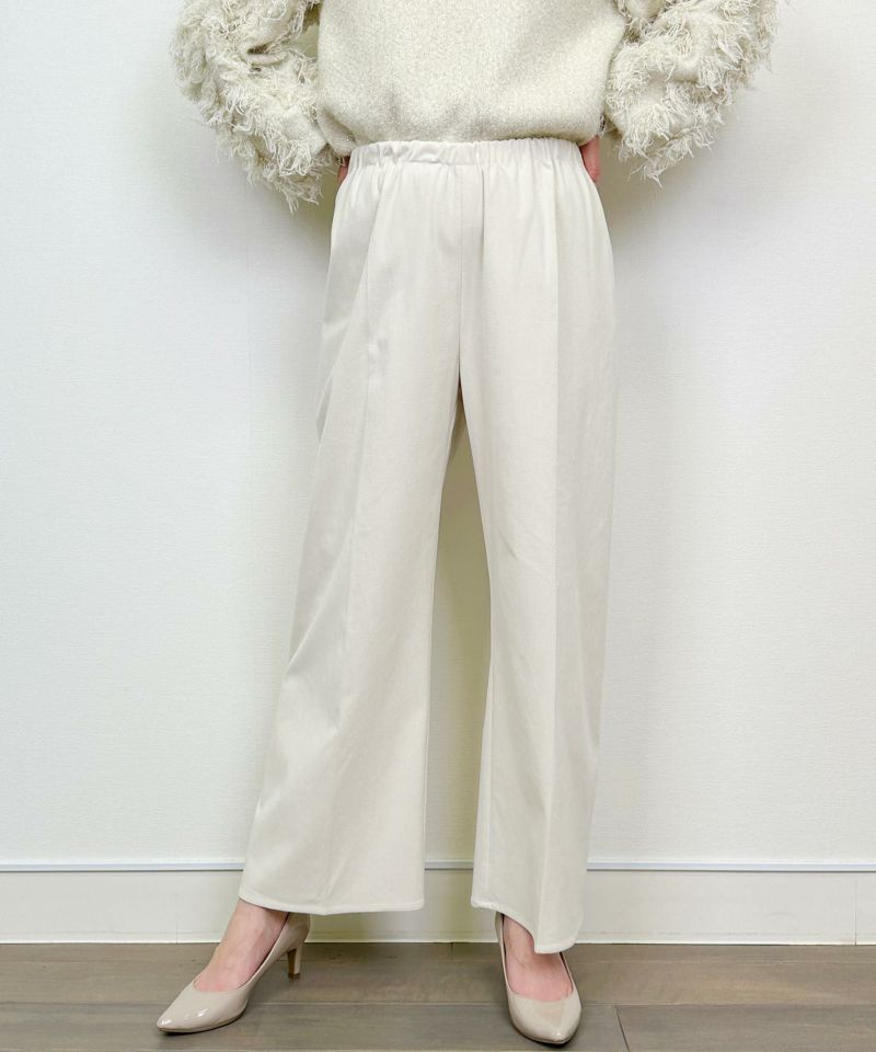 model：H164　着用サイズ：M　アイボリー