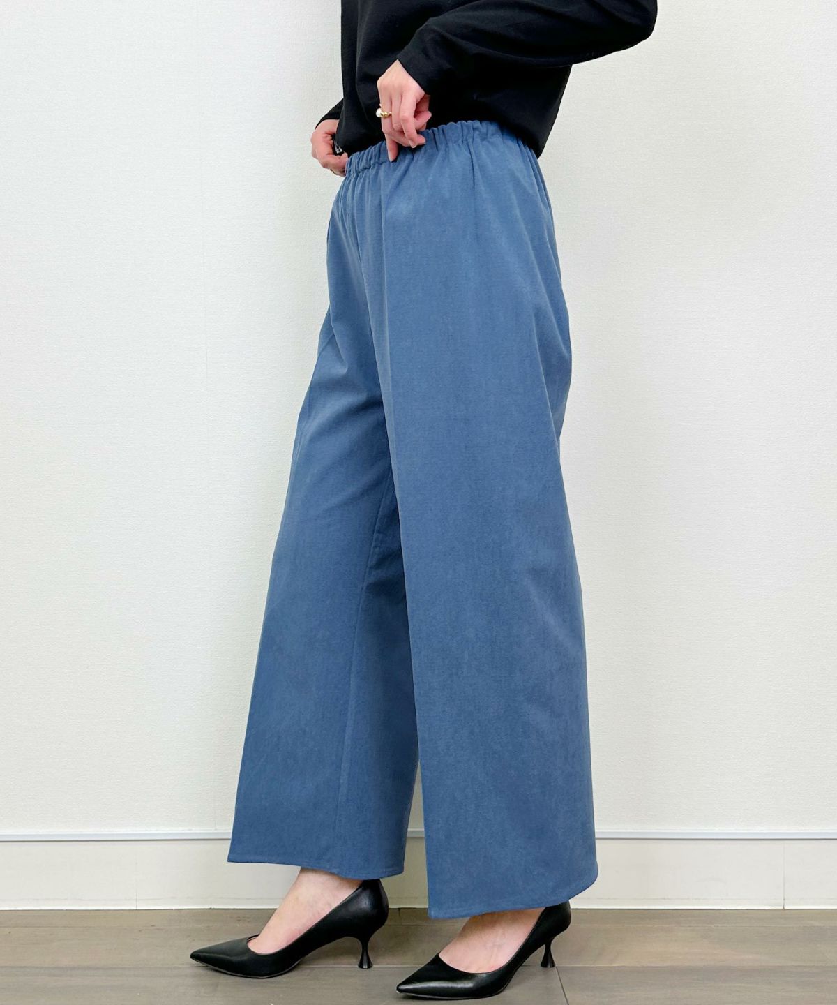 model：H164　着用サイズ：M　ブルー