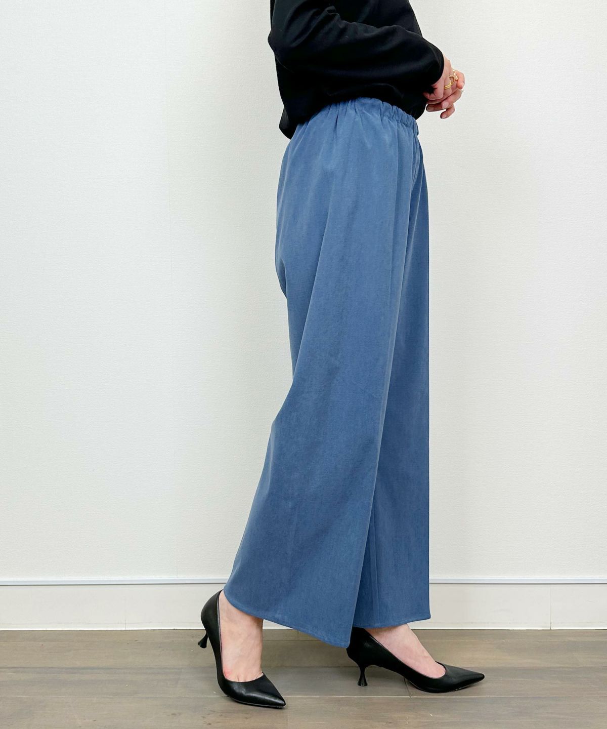 model：H164　着用サイズ：M　ブルー