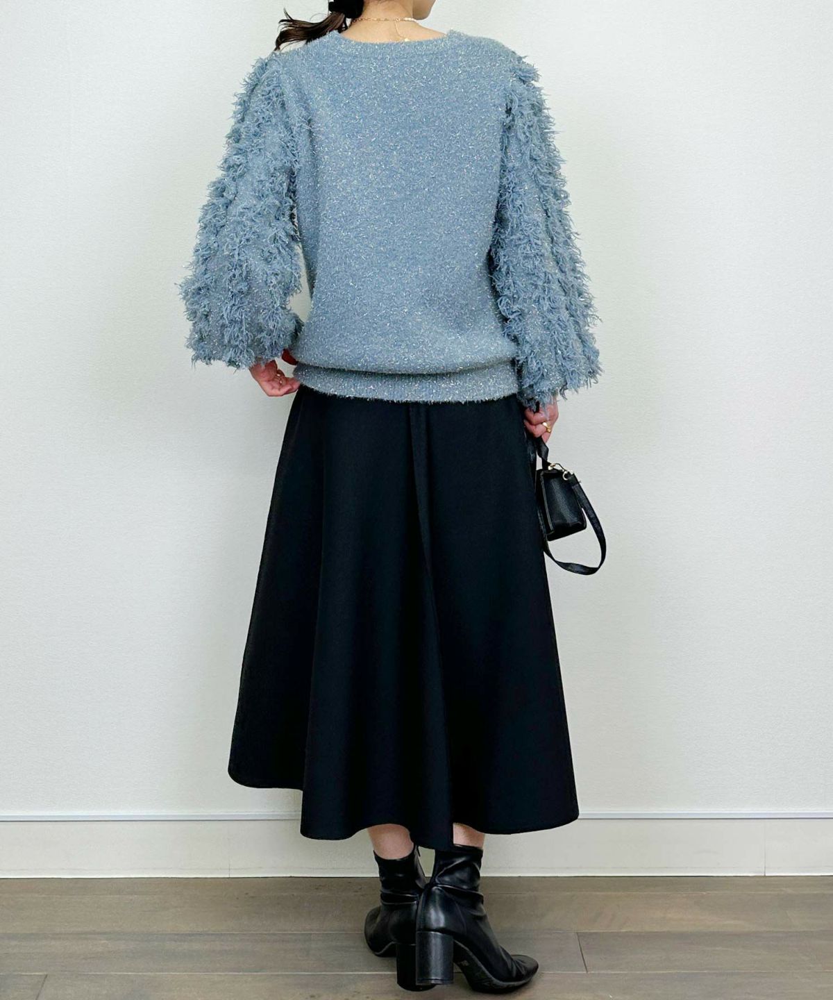 model：H164　着用サイズ：M　ライトブルー