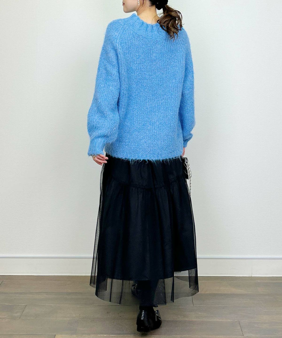 model：H164　着用サイズ：M　ブルー