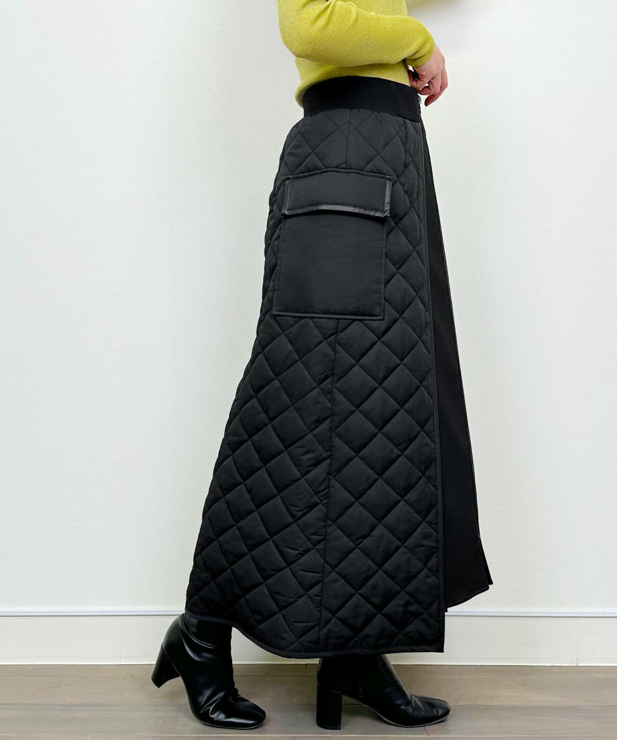 model：H164　着用サイズ：M　ブラック