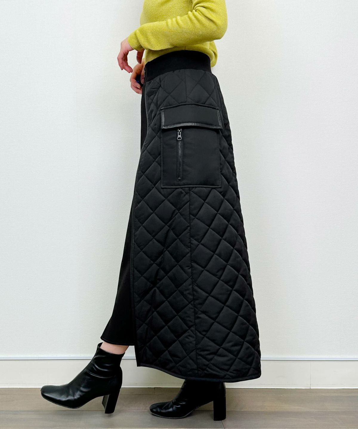 model：H164　着用サイズ：M　ブラック