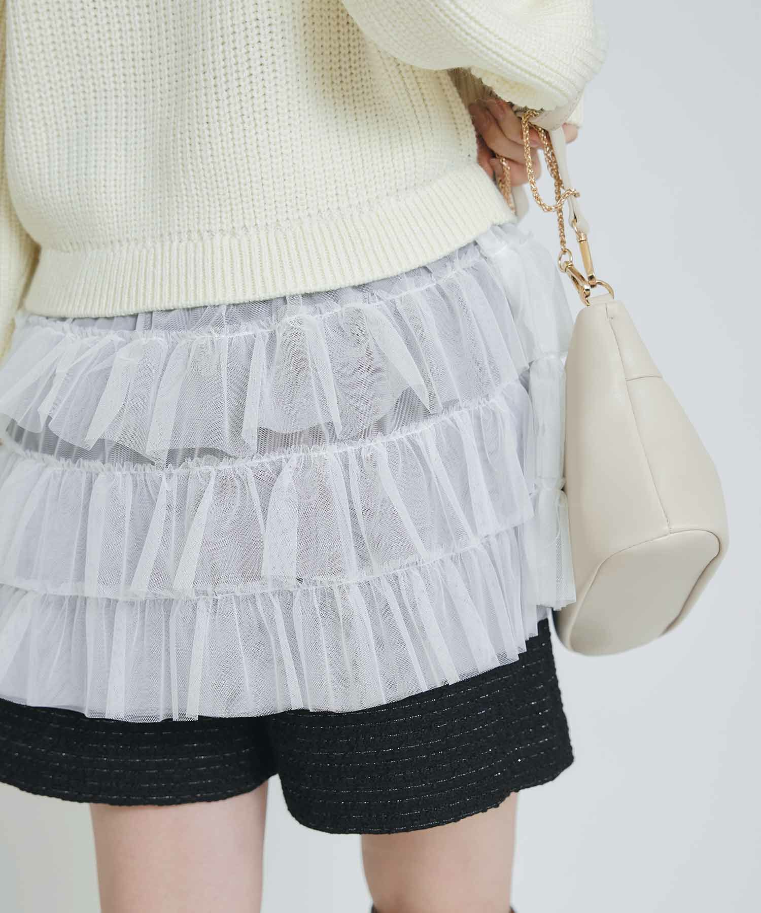model：H155　着用サイズ：M　オフホワイト